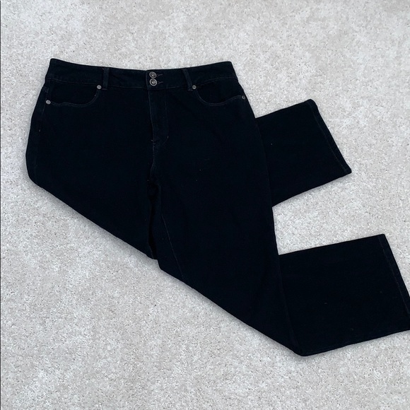 Straight Leg Blue Jeans By Coldwater 